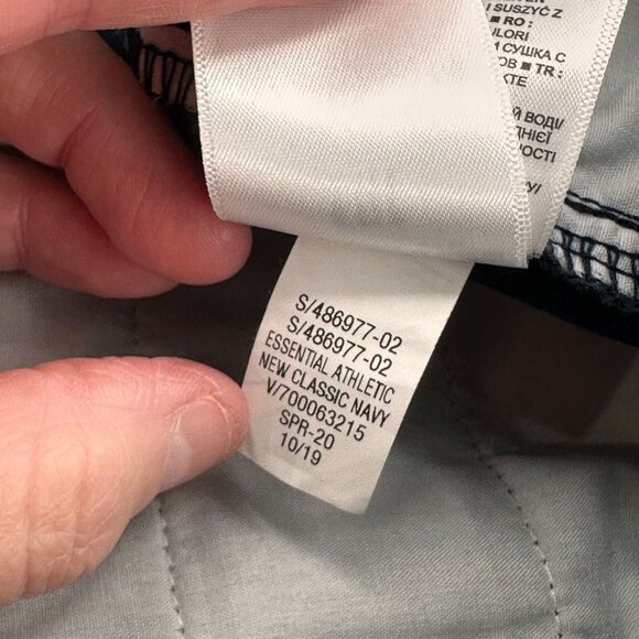 Gap Mens Essential Khaki Athletic Fit Pants 38X32 Navy Blue Cotton Blend Preppy - Picture 6 of 10